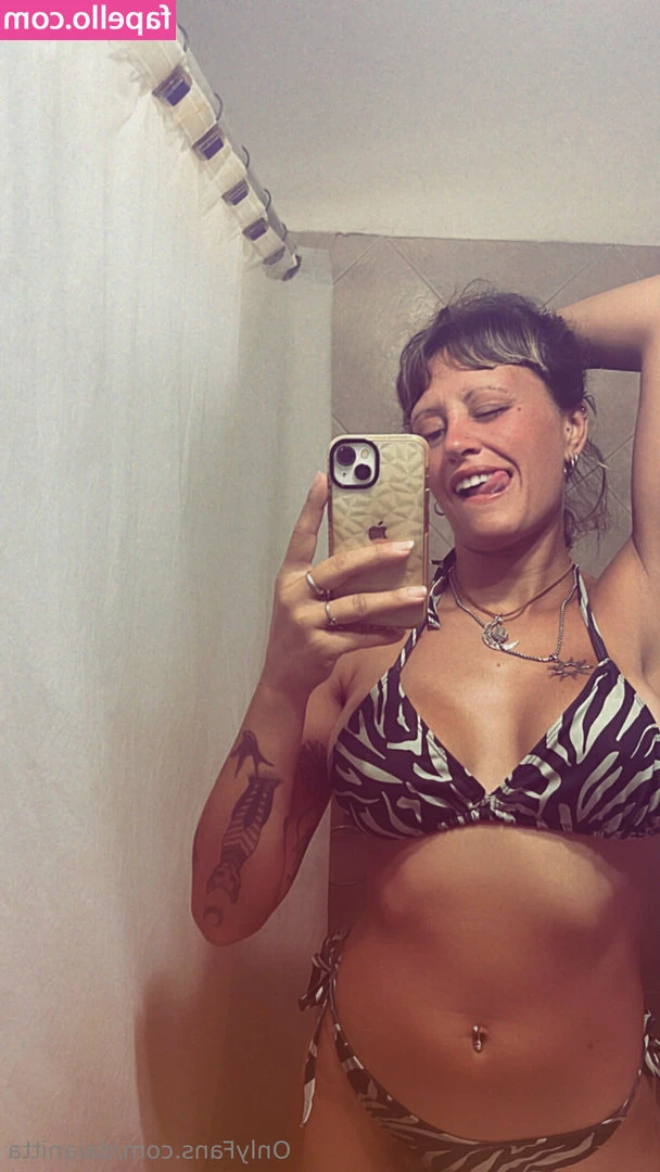 daianitta - ❤️FREE SUBSCRIPTION❤️👧 Wild 18-year-old cutie