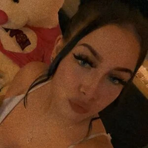Laurajane02