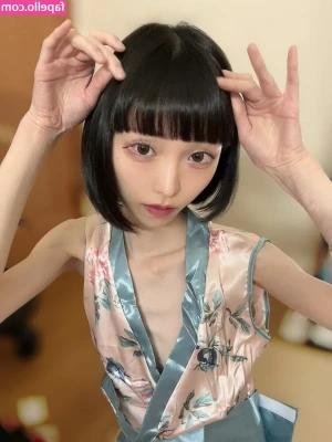 Ena Rukinoko [ ena-rukinoko ] - Happy Friday 😈