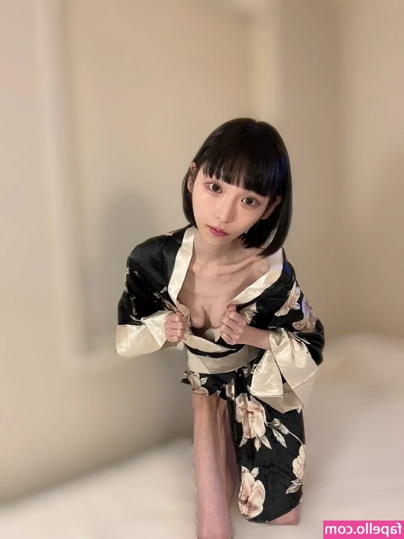 Ena Rukinoko [ ena-rukinoko ] - Strip the panties off me 🥺❤️