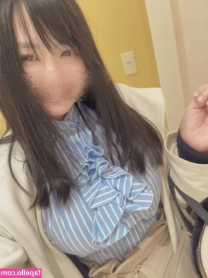 WatashihaOmochi - Honey baby 🥰  Tell me your desires in direct message 😈