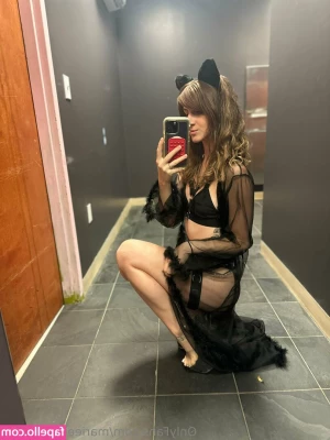 marieeeloveee2.0 [ marieeeloveee2-0 ] - Video of asuka I forgot to post the other day :)