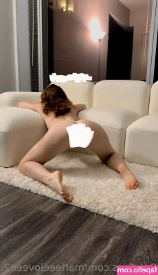 marieeeloveee2.0 [ marieeeloveee2-0 ] - Check out my live stream you guys on my free page     https onlyfans