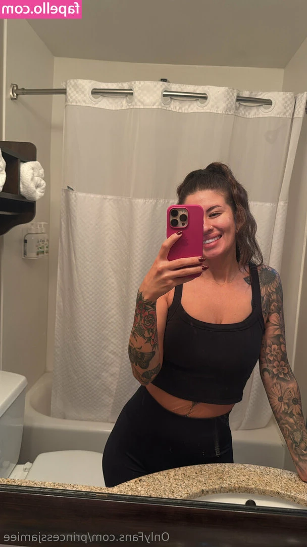 princessjamiee - But when I'm alone and horny, pushing those fingers deep inside my
