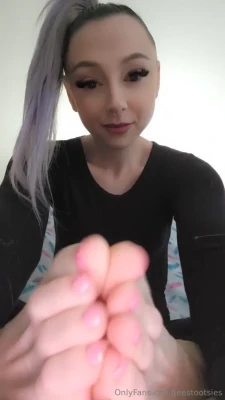 teestootsies - Have a good day babe 🥰