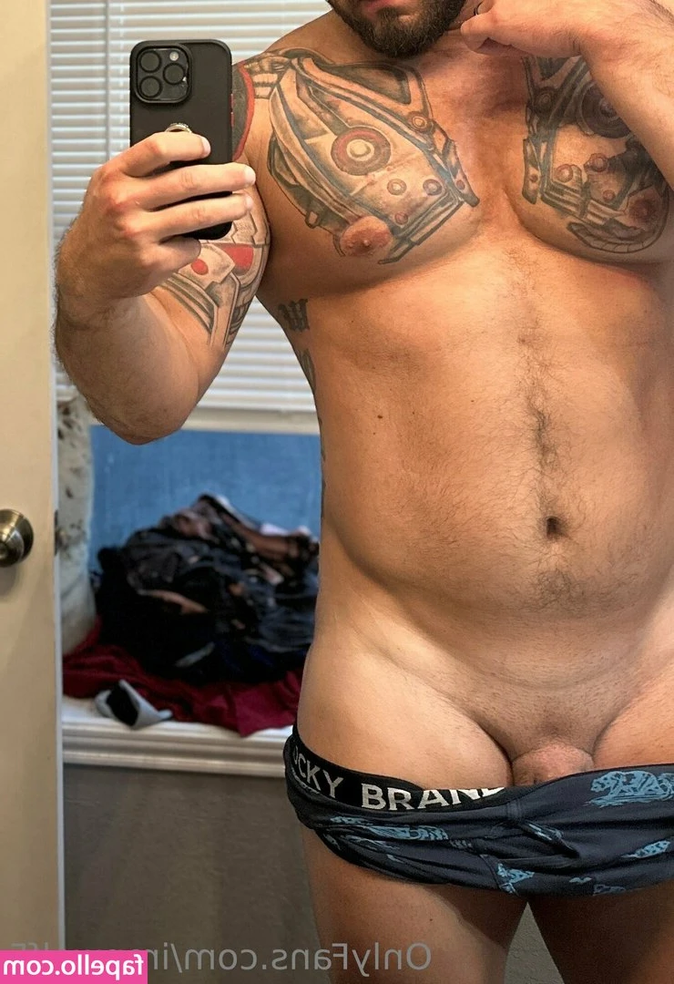 ironwolf5 - Dropping full video later! Good moaning💦