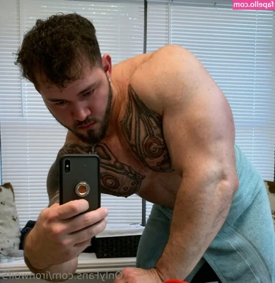 ironwolf5 - Look at that curve ~