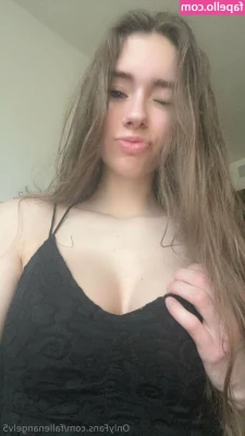 fallenangelv5 - Good morning.. Smell my slippers 🤯🤯🤯