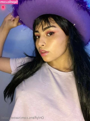 sweet_solei [ sweet-solei ] - Do you think this dress is better for going out, or for staying home?