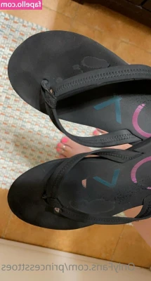 princessttoes - It's not the first time we've eaten each other's pussies but it's the