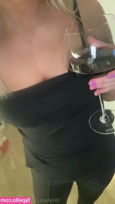 feliciafireball - GO SUBSCRIBE TO MY VIP PAGE TO WATCH MY G/G LIVE STREAM WITH MY BABE