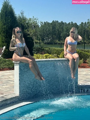 realbrookediafree - Riding a bbc like a good slut