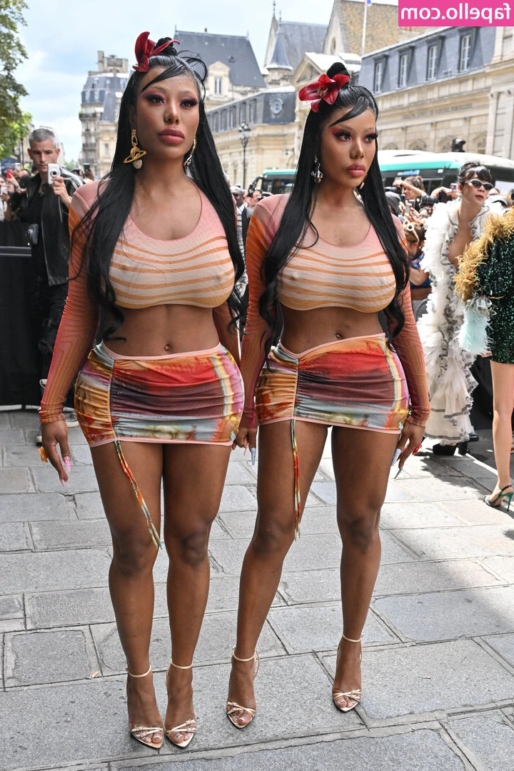 Clermont Twins [ clermont-twins ] - Hotel nudes 💖✨