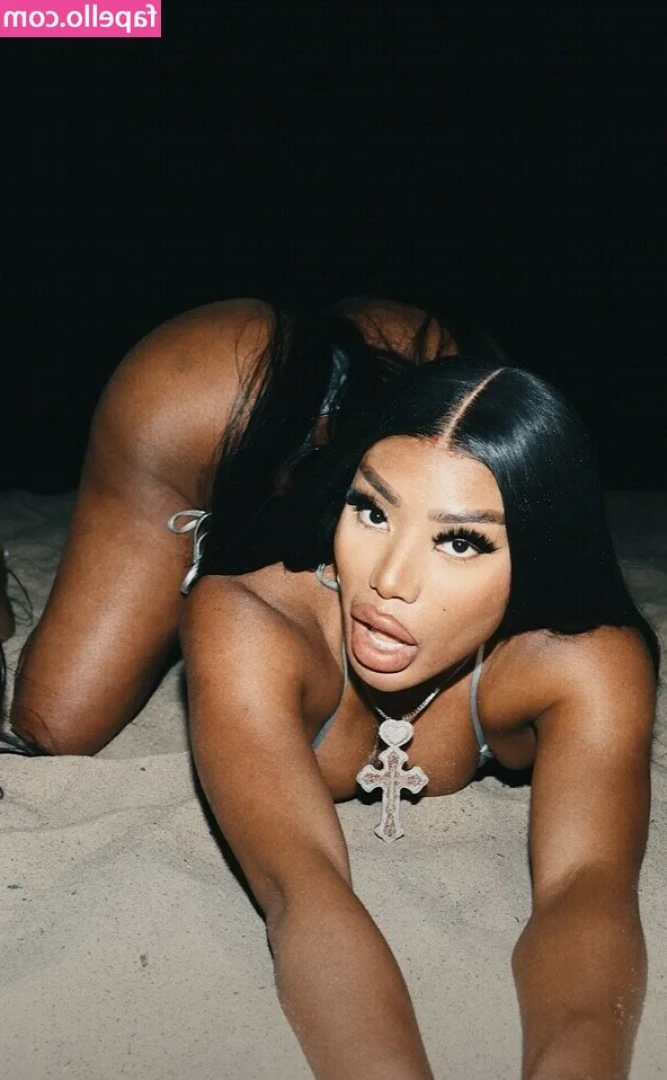 Clermont Twins [ clermont-twins ] - I love starting my day off with a nice work out! Let's do some cardio
