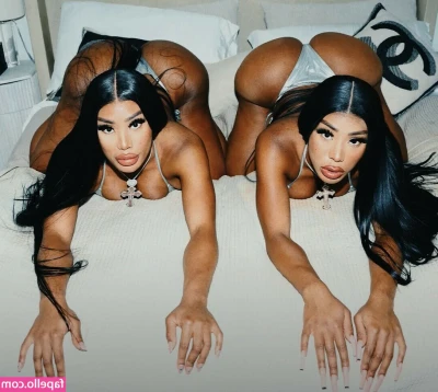 Clermont Twins [ clermont-twins ] - Sexy Wilma Flinstone Feet