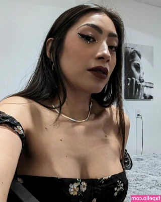 getse_devon [ getse-devon ] - hotel room fun...