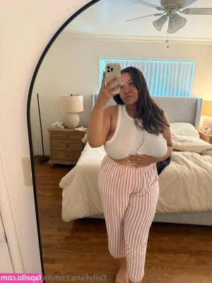 heatherhicks [ heatherhicks-1 ] - Red never looked soooo good