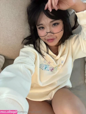 sweetieyina - Am I thick?