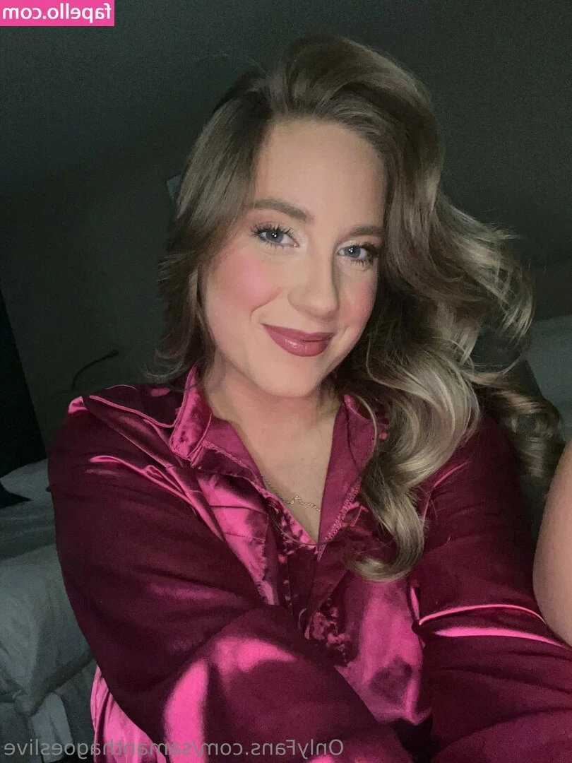 samantharolmsted - Do I have your attention? If so make sure you cum and play in my DM