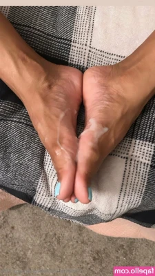 mrsavage700 - Tiny lil red, white, and blue kini cum for you ;) My fav holiday is