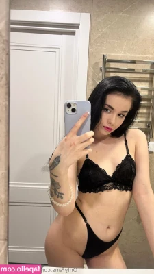 amalkaa - 🇺🇲 Hi! Im Saki Tenma😋 Lets know us better?  🇪🇦 ¡Hola!