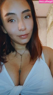 Camila Mejia [ camila-mejia ] - for all the ones who wanna see me JUST smoking and nothing else☺️