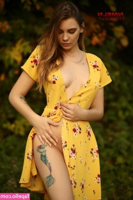 Natali Tihomirova [ natali-tihomirova ] - Kiss my cutesy little toes