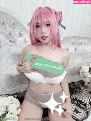 momo520xoxo - Oggi venivo in continuo e non bastava neanche la doccia