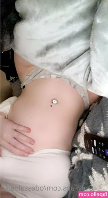 odessalee.xo [ odessalee-xo ] - Wish I was laid on a sunbed right now