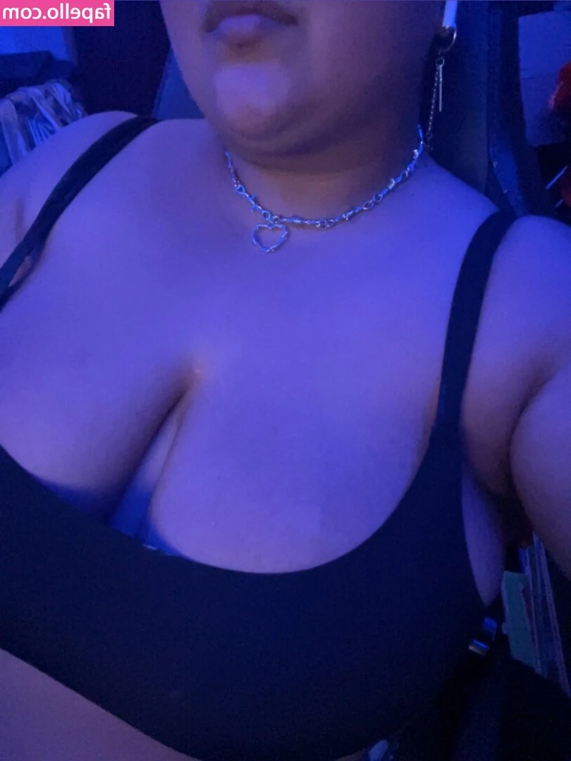 Blackdemonking0 - Making custom content this weekend so let me know how I can make you