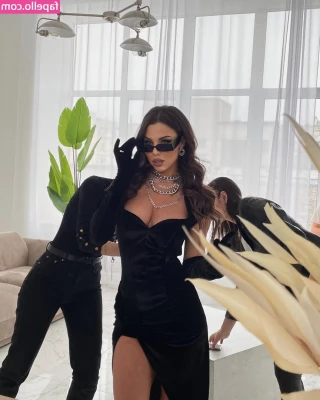Lybov Kalish [ lybov-kalish ] - So good at teasing ... I can make you do anything ..