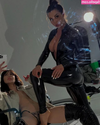 Lybov Kalish [ lybov-kalish ] - Cum for Momma