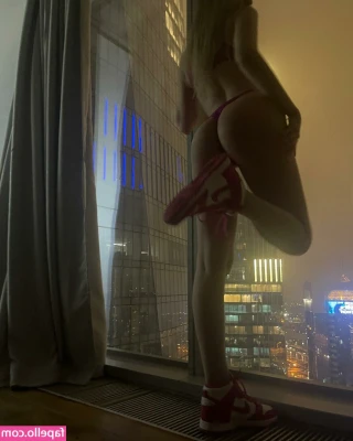 ss_sophy [ ss-sophy ] - Can i send you pics like this
