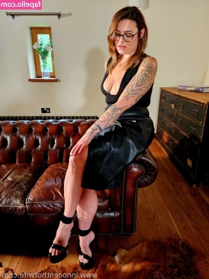 Innocenthotwifexxx [ innocenthotwifexxx-5 ] - You saw it first