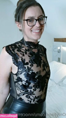 Innocenthotwifexxx [ innocenthotwifexxx-5 ] - I love lying on the bed on my relaxing days xx