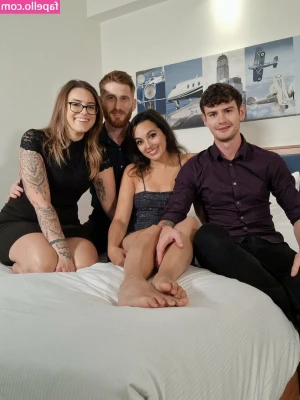 Innocenthotwifexxx [ innocenthotwifexxx-5 ] - @tstaliana22 has such a hot girl dick 👅 I just want to taste it