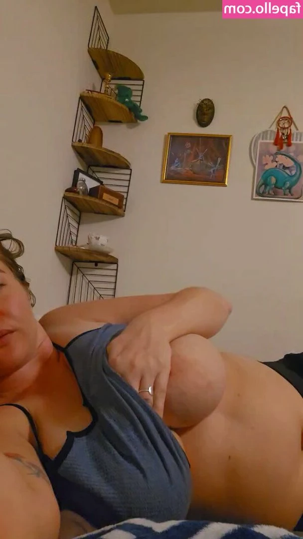 Milly Jeane [ milly-jeane ] - ❤️What a sexy sweet girl, with a juicy ass and wet pussy