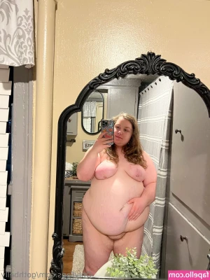 gothbelly - I wanna ride right now 👀👀👀👀👀😩😩😩