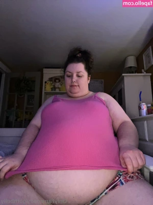 gothbelly - Here’s a small tease for your Saturday night 🥰 Hope I made your