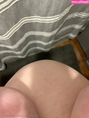 gothbelly - Gonna send you all your free nudes tomorrow to let some last minute