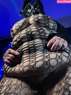 Godmama_io [ godmama-io ] - Are you a fan of good old afterwork sweaty nylons doing footjob?