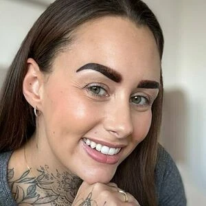 bustybellevip_xx