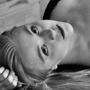 adarajones_vip
