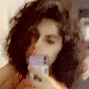 chloemoriondo