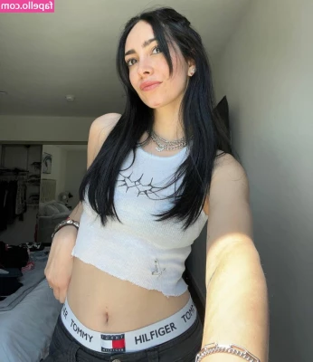 Lølø [ lolo ] - I think I sent this to a BF when I had a few seconds alone in the