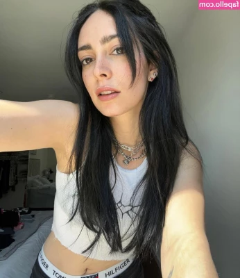 Lølø [ lolo ] - I’ve been a very naughty girl daddy…
