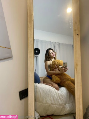 molly42.0 [ molly42-0 ] - Hewwo, I recently added more little space stuff to my wishlist if