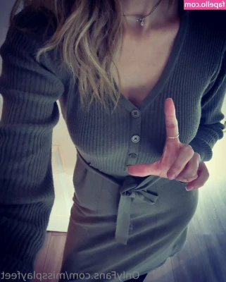 missplayfeet - Again a lot of cock for me😍