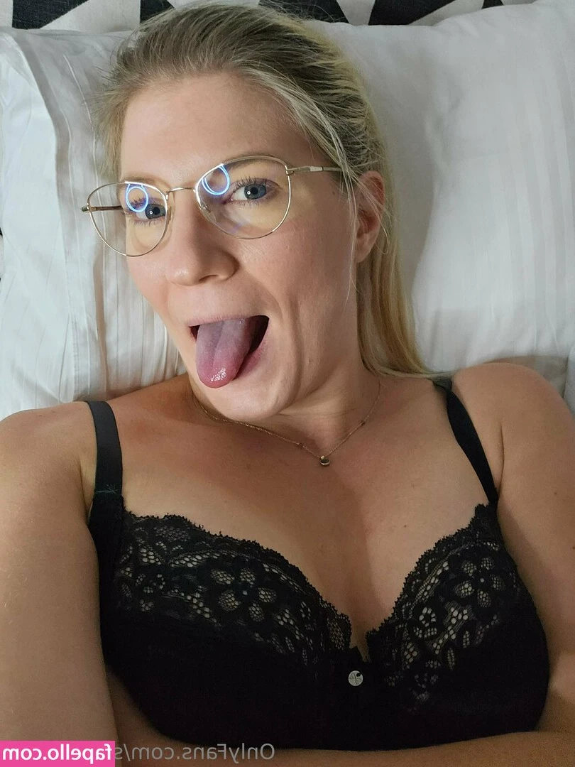 daisymorrow - Donovan was such a good boy. He made sure that my cock was hard