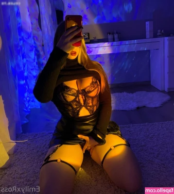 emilyxross - want me to pull it up a bit higher